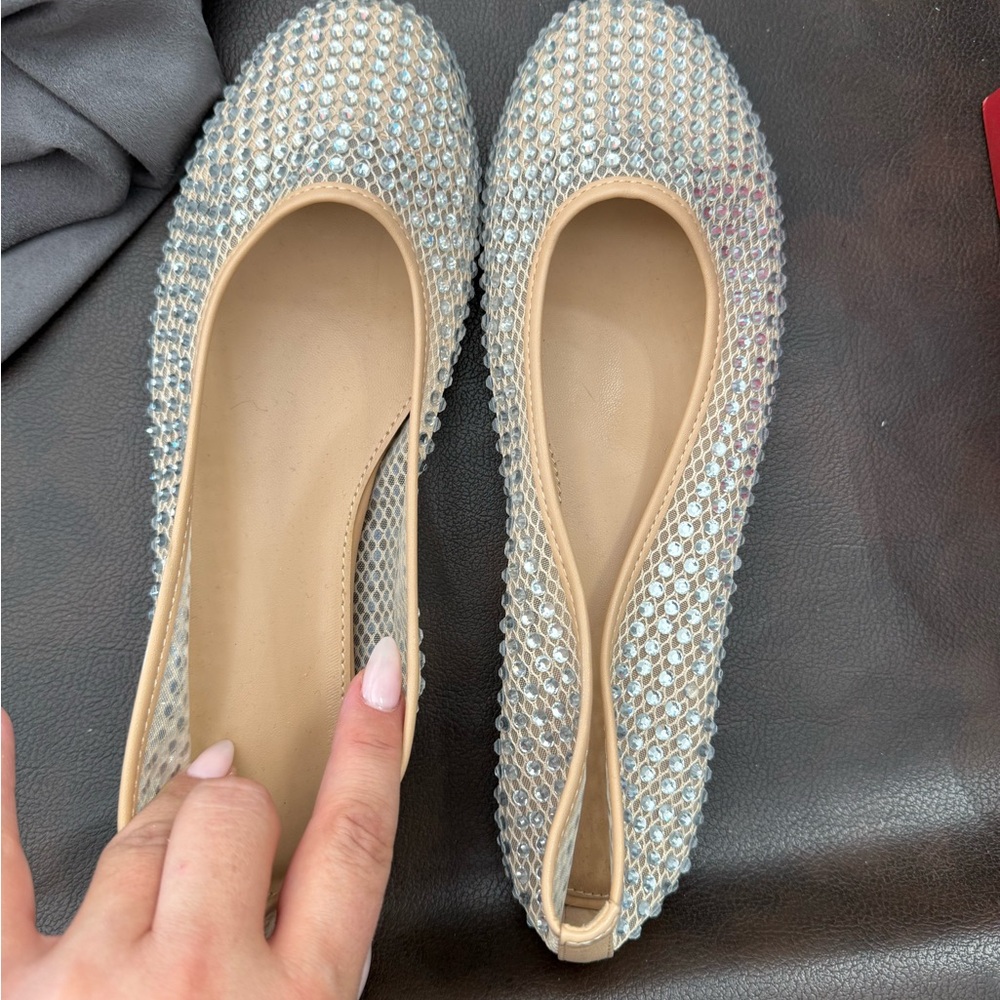 Elegant Silver Women's Flats sparkly